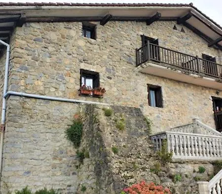 Arraspine Farm stay Astigarraga